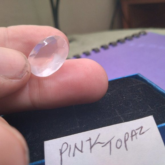 Brazilian Pink Topaz 9.175 CTW - Picture 8 of 9